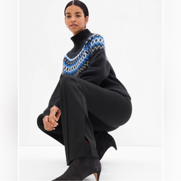 NWT! GAP Black High Rise Ponte Split Flare Pants - Size 10  🔹 - Picture 3 of 9